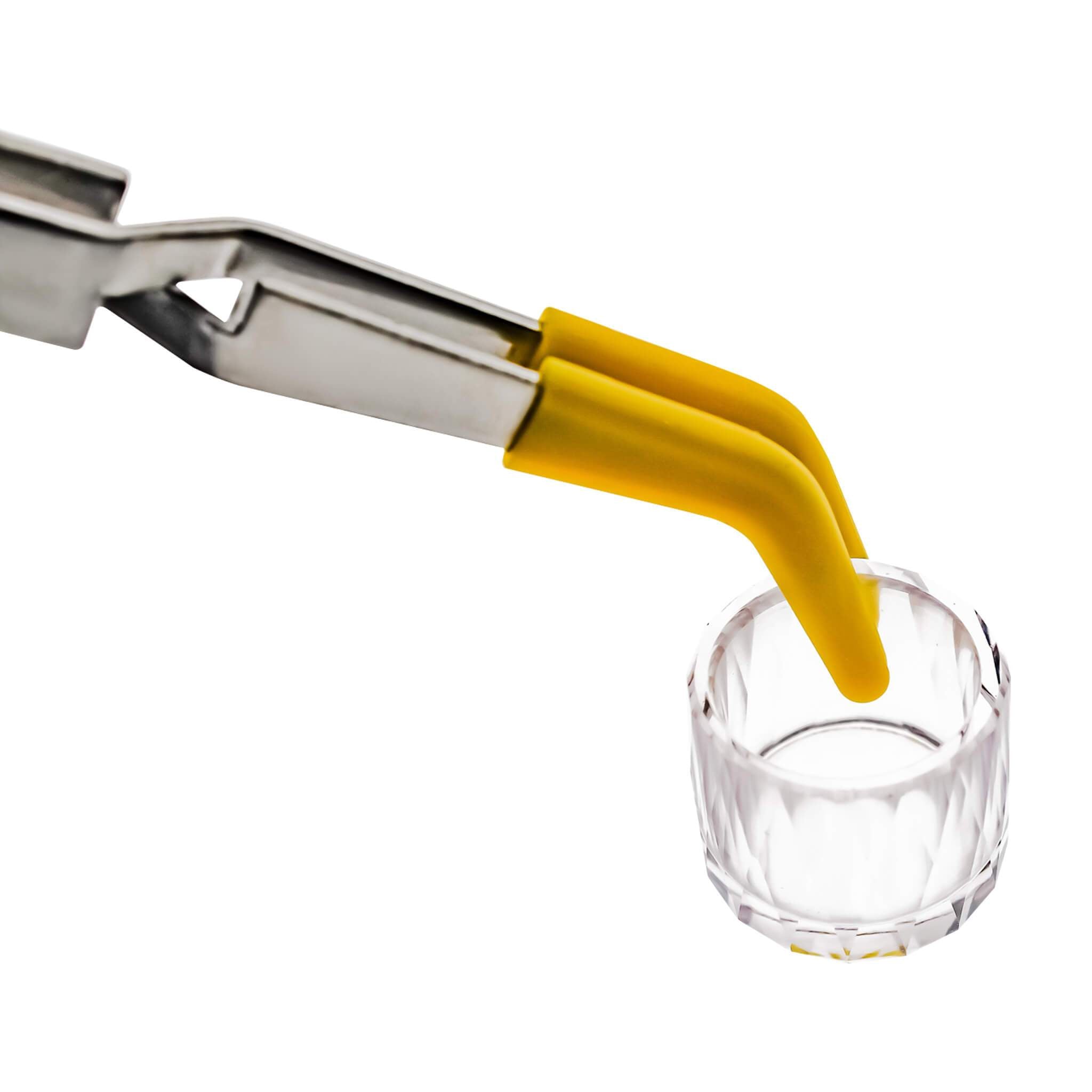 25mm Faceted Sapphire Insert Cup | Tweezer Grab View | the dabbing specialists