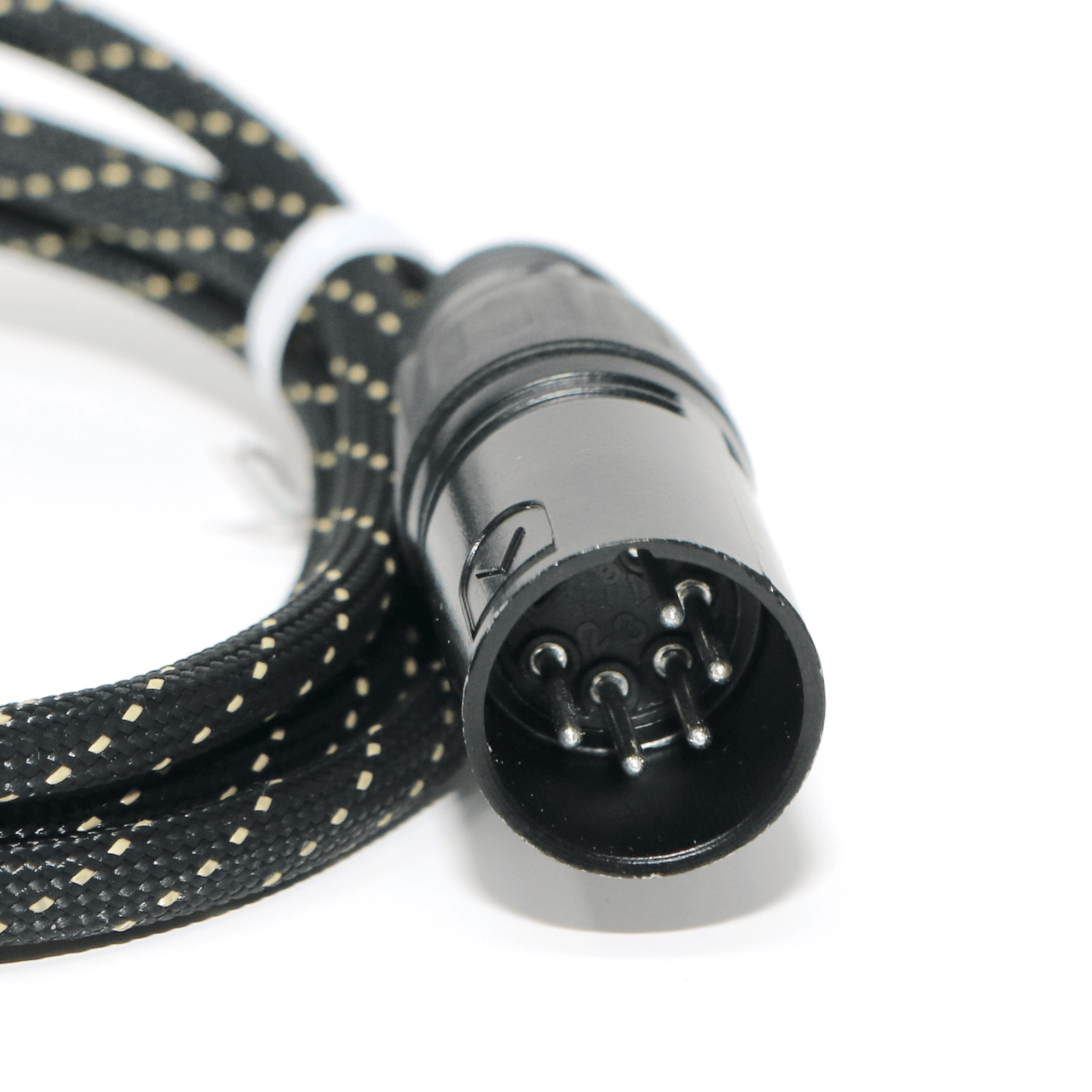 Coil Heater - 16mm | Coil Heater XLR Connection Close Up View | the dabbing specialists